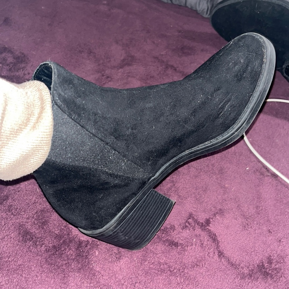 Black boots